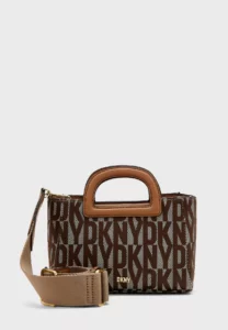 حقيبة DKNY ماركة عالمية
